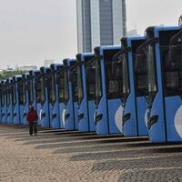 200-armada-bus-transjakarta-akomodasi-perayaan-tahun-baru-2017