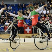 unjuk-kemampuan-perempuan-di-kejuaraan-sepeda-dunia-artistik