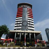 dukung-dana-partai-naik-kpk-disebut-blunder