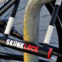 skunklock-gembok-sepeda-yang-mengeluarkan-cairan-beracun