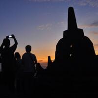 berapa-sebenarnya-jumlah-wisatawan-dari-tiongkok