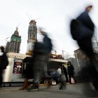 mengail-untung-dari-wisatawan-tiongkok