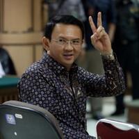ahok-persilahkan-novel-proses-hukum-kasus--fitsa-hats
