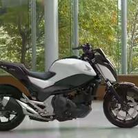 honda-punya-motor-yang-bisa-berdiri-sendiri