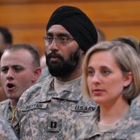 angkatan-darat-as-bolehkan-hijab-dan-jenggot