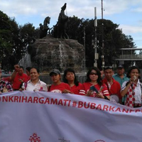 relawan-ahok-djarot-gelar-aksi-petisi-bubarkan-fpi-di-kawasan-monas