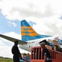 tiga-pria-dibekuk-dalam-pesawat-diduga-penculik-anak