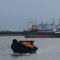 peningkatan-ekspor-nonmigas-sumbang-surplus-2016