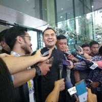 bang-ipul-nyanyikan-quotsanggupkah-setiaquot-di-kpk