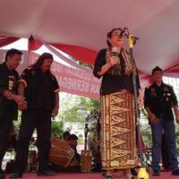 sukmawati-hadiri-apel-akbar-pembela-pancasila-di-bandung