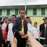 tanggapi-cuitan-sby-jokowi-semua-hadapi-hoax-tak-perlu-mengeluh