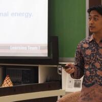 jago-berdiplomasi-pemuda-ini-dipercaya-unesco