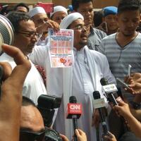 dicecar-23-pertanyaan-rizieq-permasalahkan-rectoverso-mirip-palu-arit