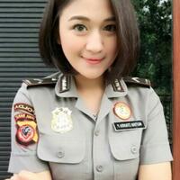 dijaga-polwan-berjilbab-fpi-siapa-tahu-jadi-istri