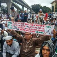 front-pembela-islam-indonesia--bukan-negara-demokrasi