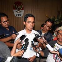 kpk-mendalami-informasi-dugaan-suap-rolls-royce-ke-pejabat-pln