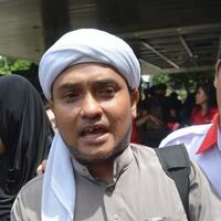 pemeriksaan-munarman-dan-bachtiar-nasir-ditunda