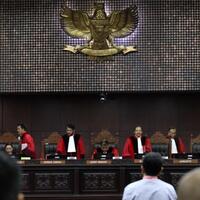 uu-peternakan-dan-kesehatan-hewan-mondar-mandir-di-mk