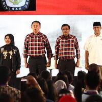 gaya-ahok-djarot--pisahkan--sylvi-dan-anies