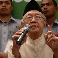 gus-sholah-mungkin-warga-nu-yang-milih-ahok-harus-mikir