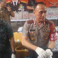 ditanya-kelanjutan-kasus-antasari-kapolda-metro-bergegas-masuk-mobil