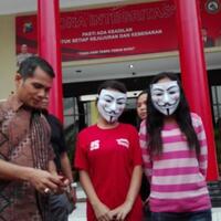 wanita-ini-tawarkan-layanan-seks-ramai-ramai