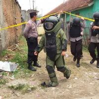 rumah-terduga-teroris-di-boyolali-digeledah-tim-densus-88