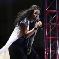 tantri-tetap-tampil-atraktif-pascamelahirkan