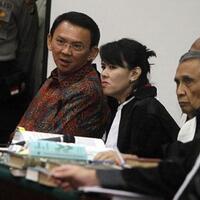 roy-suryo-kuasa-hukumnya-dan-ahok-sedang-memberikan-hoax-baru