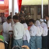 jokowi-kip-jangan-untuk-beli-pulsa-kalau-ketahuan-nanti-dicabut