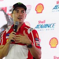 oasis-red-hot-chili-peppers-dan-linkin-park-grup-musik-favorit-jorge-lorenzo