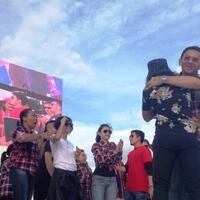 slank-tampil-bareng-sejumlah-musisi-di-penghujung-konser-konsergue2