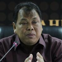 mahkamah-konstitusi-boleh-dijaga-tetapi-tak-bisa-diawasi