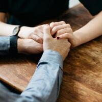 pacar-nggak-punya-uang-ini-tips-meminjamkan-tanpa-menyinggungnya