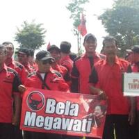 puluhan-ribu-kader-pdi-p-sukoharjo-ikrarkan-setia-megawati-dan-nkri