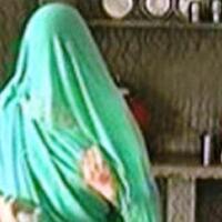 sukardi-rudapaksa-adik-ipar-saat-berdua-di-kebun