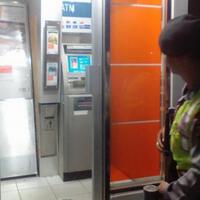 atm-di-minimart-kedonganan-dibobol-maling-rp-71-juta-melayang