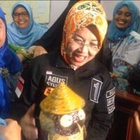 kampanye-di-ciracas-sylviana-murni-tanyakan-gaji-pegawai-koperasi