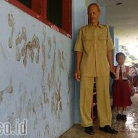 sd-di-pasuruan-diteror-sosok-misterius-pakai-kondom-dan-sampah