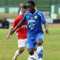 erick-weeks-belum-kelihatan--menggigit--di-persib