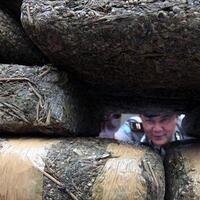 dua-warga-bojonggede-selundupkan-44-kilogram-ganja-di-ban-serep