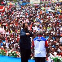 surya-paloh-turun-gunung-bakar-semangat-kader-nasdem-di-papua-barat