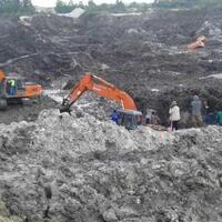 ngeri-begini-detik-detik-sumarno-terkubur-hidup-hidup