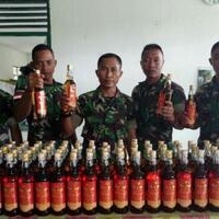 tni-yang-bertugas-di-perbatasan-panen-minuman-keras