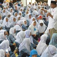 buzzer-ahok-rekayasa-foto-ok-oce-jadi-meme-berbau-mesum-dan-jorok