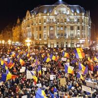 setengah-juta-warga-rumania-turun-ke-jalan-protes-uu-amnesti-koruptor