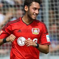 playmaker-bayer-leverkusen-bantah-ingin-pindah-chelsea