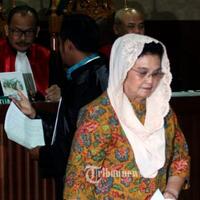 uang-pengadaan-alkes-disebut-mengalir-ke-pan-siti-fadilah-saya-bukan-simpatisan