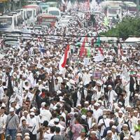 polisi-ancam-bubarkan-demonstrasi-112-novel-bamukmin-alasan-polisi-apaan