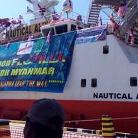 kapal-yang-angkut-relawan-masuki-perairan-myanmar